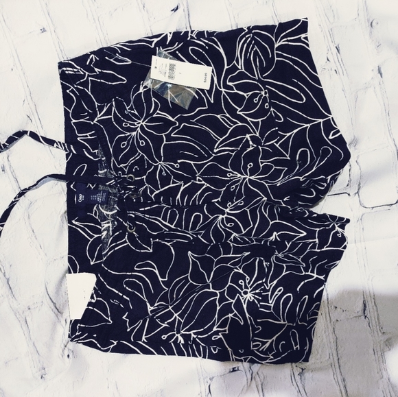 Banana Republic shorts~NWT - Picture 4 of 5